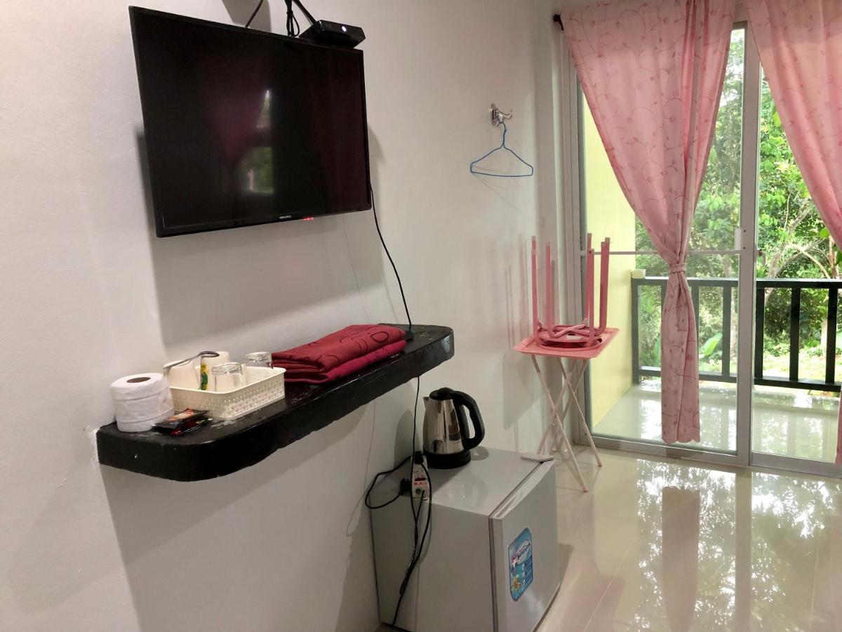Chillchillsangkhlaburi โรงแรมชิลชิลสังขละบุรี Exterior photo